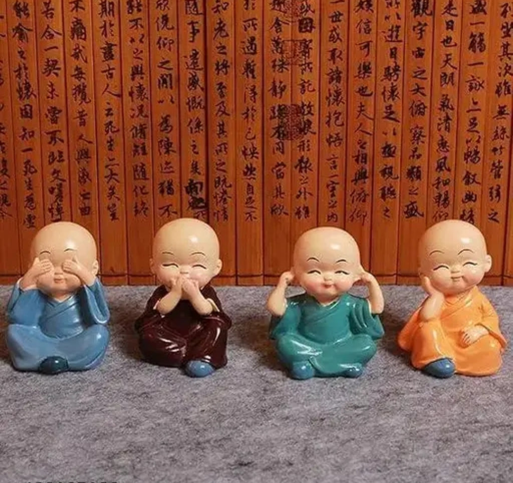 Monk 4 pieces set home decor