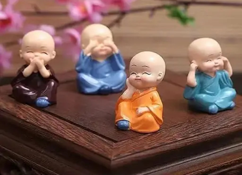 Monk 4 pieces set home decor